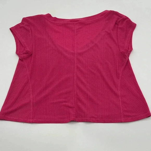 We The Free People Size Small Hot Pink T-Shirt Raw Sleeve Detail Barbie - Picture 3 of 8
